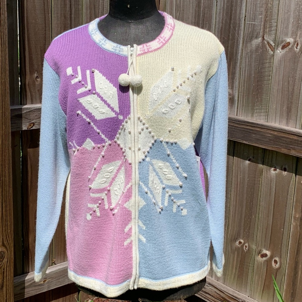 Winter Sweater, Snowflake & Pearls, zip up, sz L